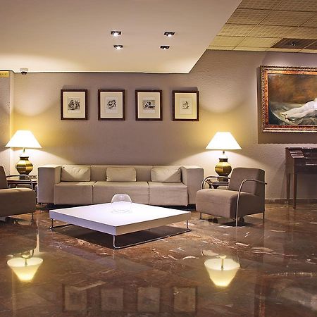 Hotel Goya Сарагоса Экстерьер фото