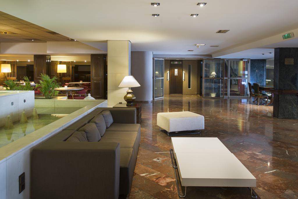 Hotel Goya Сарагоса Экстерьер фото