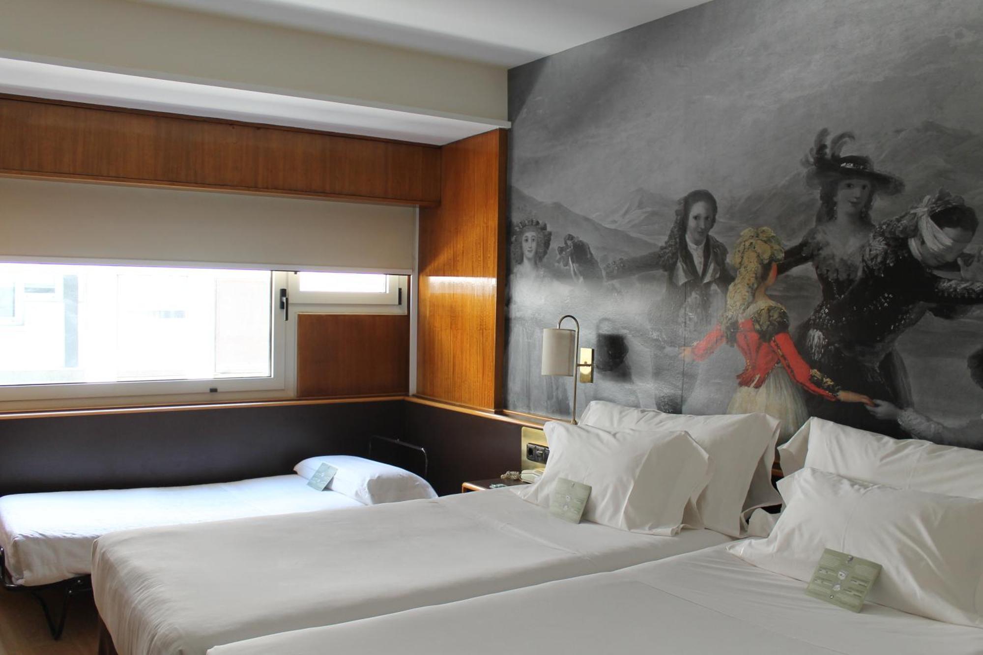Hotel Goya Сарагоса Экстерьер фото