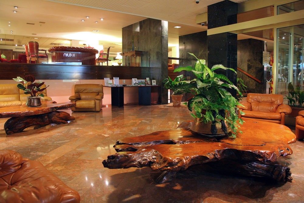 Hotel Goya Сарагоса Экстерьер фото