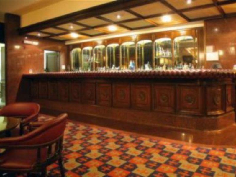 Hotel Goya Сарагоса Экстерьер фото