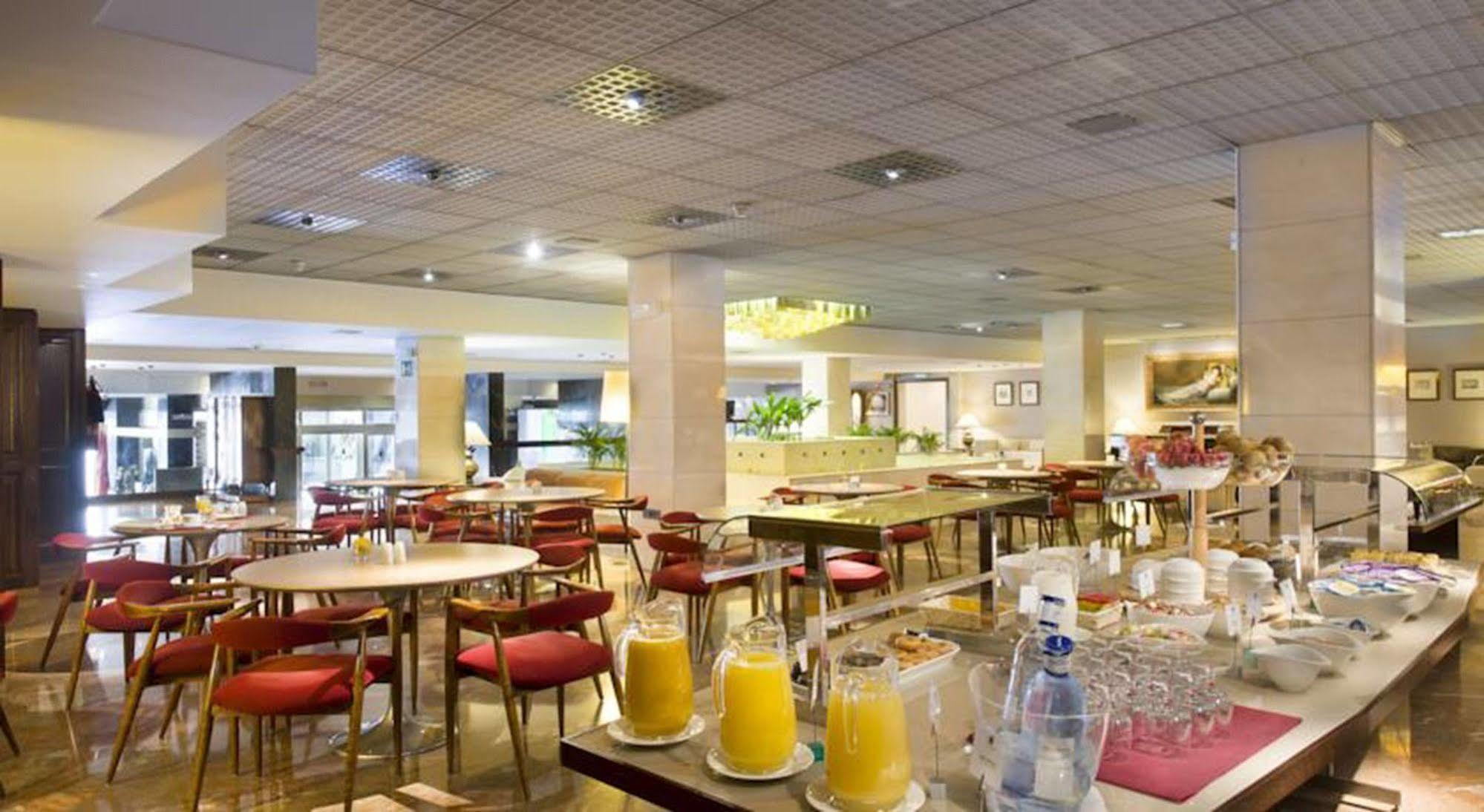 Hotel Goya Сарагоса Ресторан фото